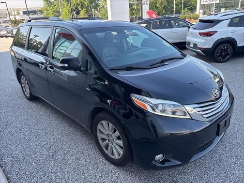 2017 Toyota Sienna Limited