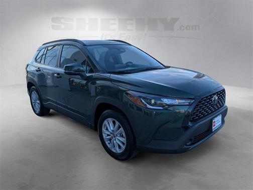 2024 Toyota Corolla Cross LE