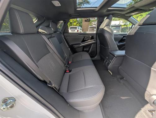 2025 Toyota bZ4X XLE