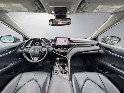 Midnight Black Metallic 2021 Toyota Camry XSE