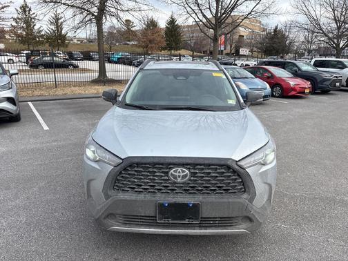 2025 Toyota Corolla Cross LE