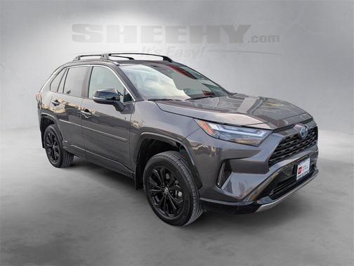 2024 Toyota RAV4 Hybrid SE