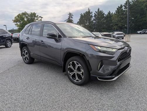 2025 Toyota RAV4 Hybrid SE