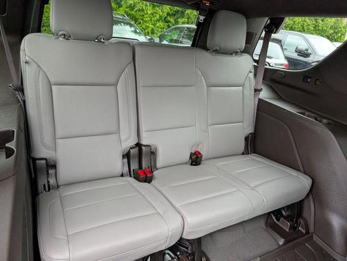Sterling Gray Metallic 2024 Chevrolet Tahoe 4WD Z71