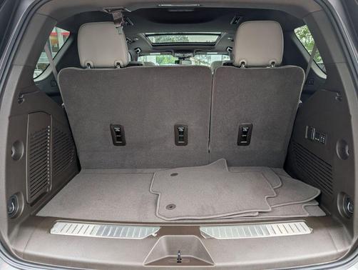 Sterling Gray Metallic 2024 Chevrolet Tahoe 4WD Z71