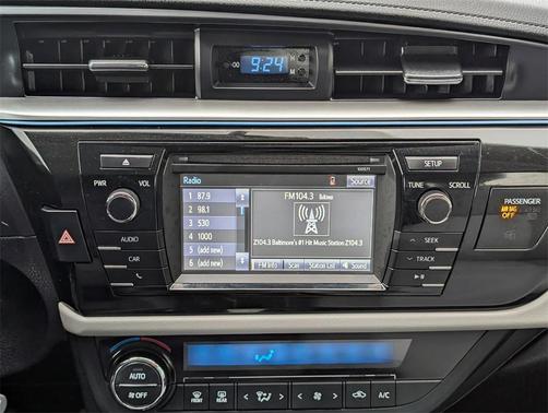 2016 Toyota Corolla LE