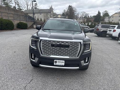 Hunter Metallic 2021 GMC Yukon XL Denali