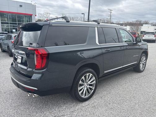 Hunter Metallic 2021 GMC Yukon XL Denali