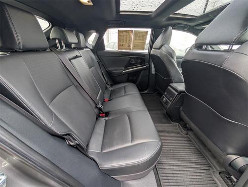 2024 Toyota bZ4X Limited