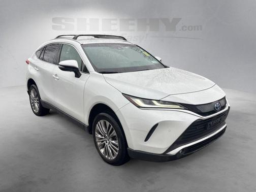 2023 Toyota Venza XLE