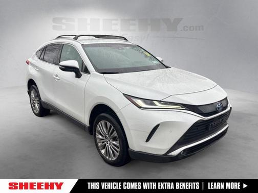 2023 Toyota Venza XLE