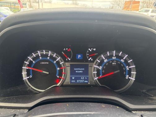 Super White 2018 Toyota 4Runner TRD Pro