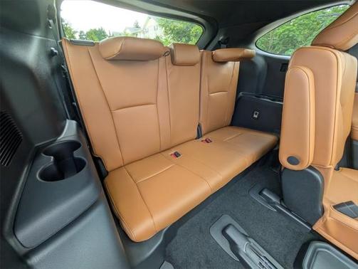 2025 Toyota Highlander Platinum