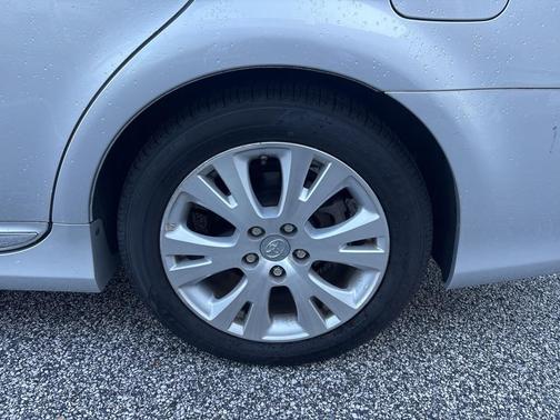 2011 Toyota Avalon Base