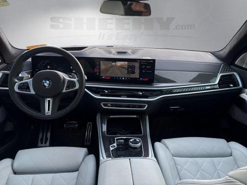2024 BMW X5 M60i