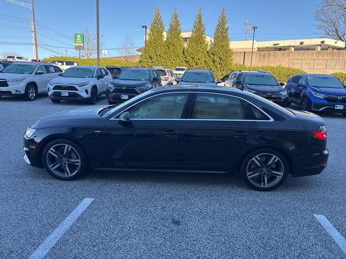 2017 Audi A4 2.0T Premium Plus