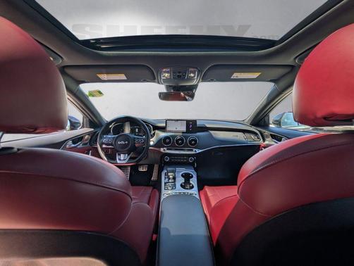 Ceramic Silver 2022 Kia Stinger GT2