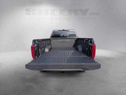 2025 Toyota Tundra SR