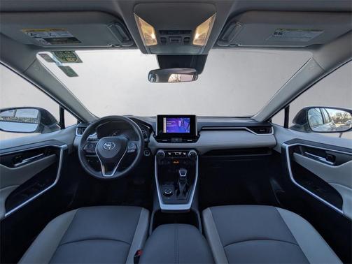 2025 Toyota RAV4 Hybrid XLE Premium