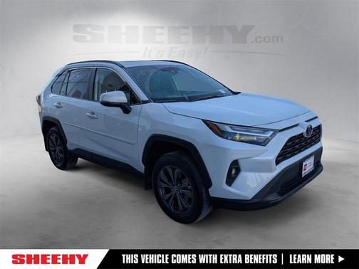 2025 Toyota RAV4 Hybrid XLE Premium