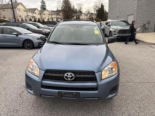 2009 Toyota RAV4 Base