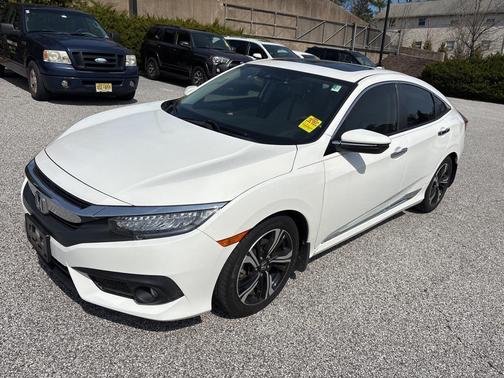 2018 Honda Civic Touring