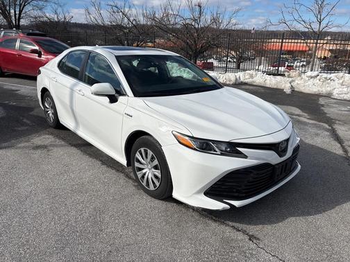 2020 Toyota Camry LE