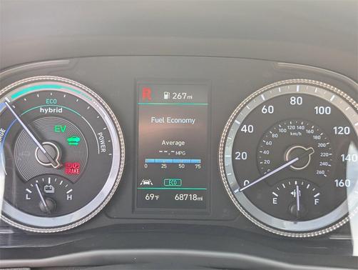2023 Hyundai SONATA Hybrid Base