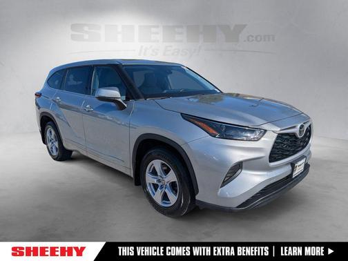 Celestial Silver Metallic 2022 Toyota Highlander L