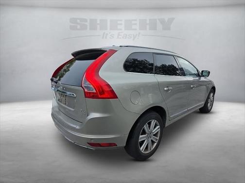 2016 Volvo XC60 T6 Drive-E Platinum