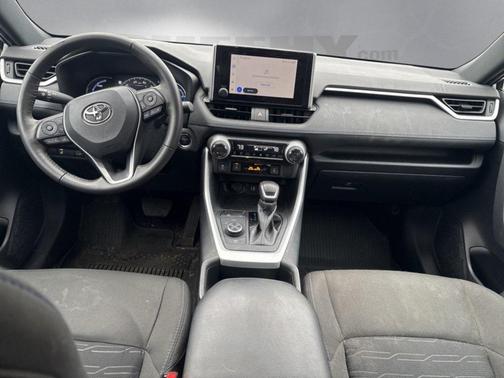 2023 Toyota RAV4 Hybrid SE