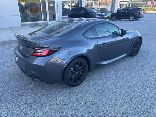 2024 Toyota GR86 Premium