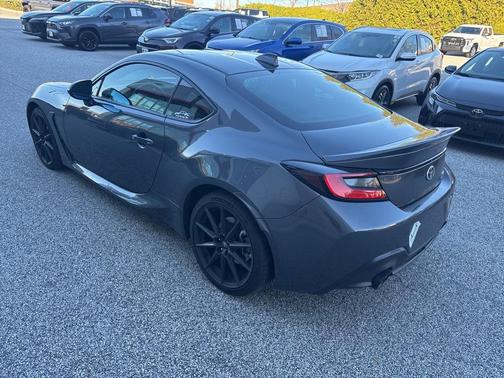 2024 Toyota GR86 Premium