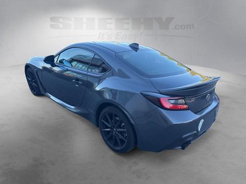 2024 Toyota GR86 Premium