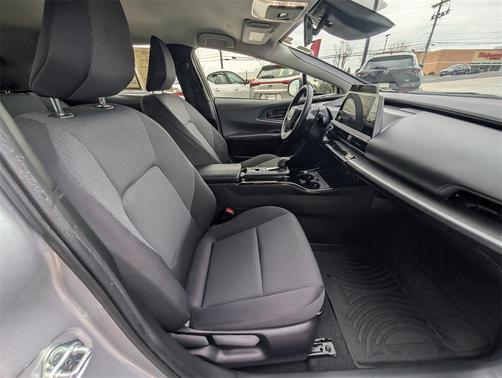 2023 Toyota Prius LE