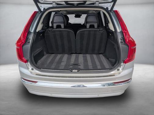 2022 Volvo XC90 Recharge Plug-In Hybrid T8 Inscription 6 Passenger