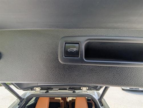 2020 Toyota Highlander Hybrid Platinum