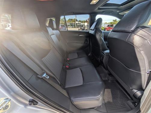 2024 Toyota Corolla Hybrid SE