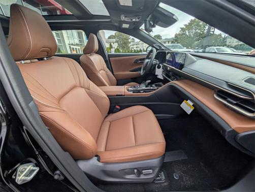 2025 Toyota Crown Signia Limited