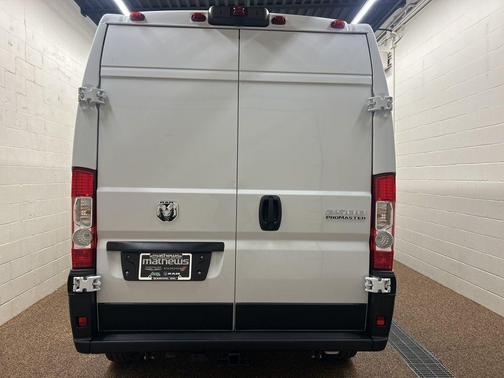 Bright White Clearcoat 2026 RAM ProMaster 2500 High Roof