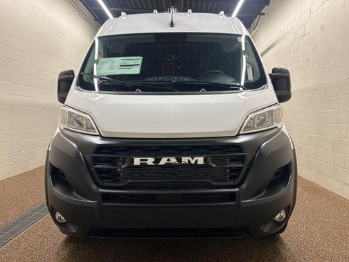 Bright White Clearcoat 2026 RAM ProMaster 2500 High Roof