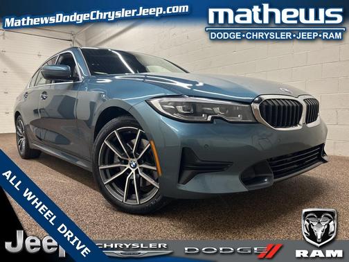 2019 BMW 330 i xDrive
