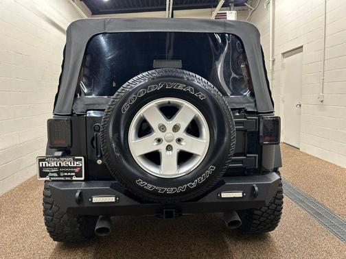 Black Clearcoat 2015 Jeep Wrangler Unlimited Sport