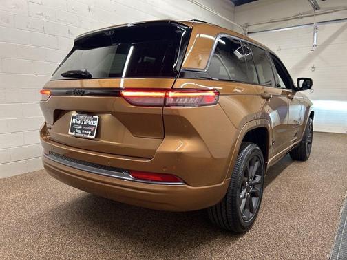 Copper 2026 Jeep Grand Cherokee Limited