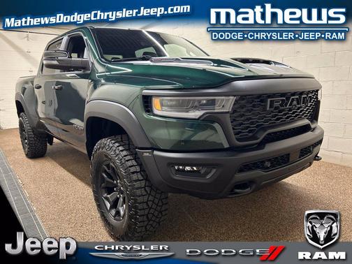 Serrano Red 2026 RAM 1500 RHO