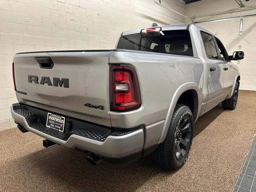 Billet Silver Metallic Clearcoat 2025 RAM 1500 Big Horn/Lone Star