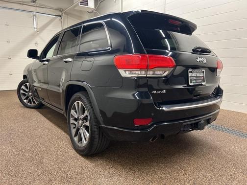 2018 Jeep Grand Cherokee Overland