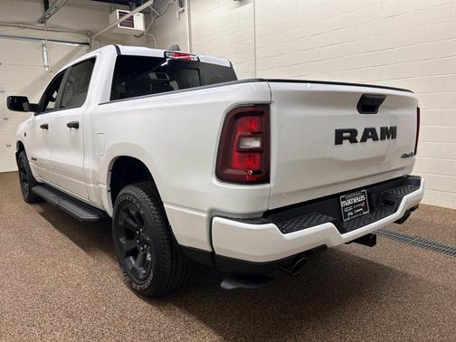 Bright White Clearcoat 2027 RAM 1500 Express