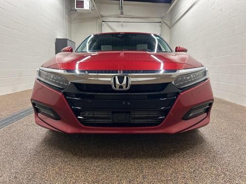 2018 Honda Accord Touring 2.0T