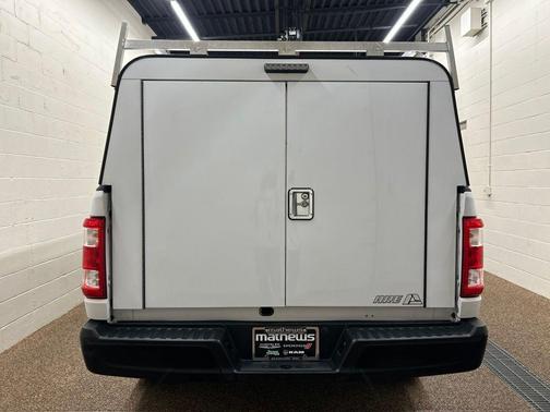 Oxford White 2022 Ford F-150 XL